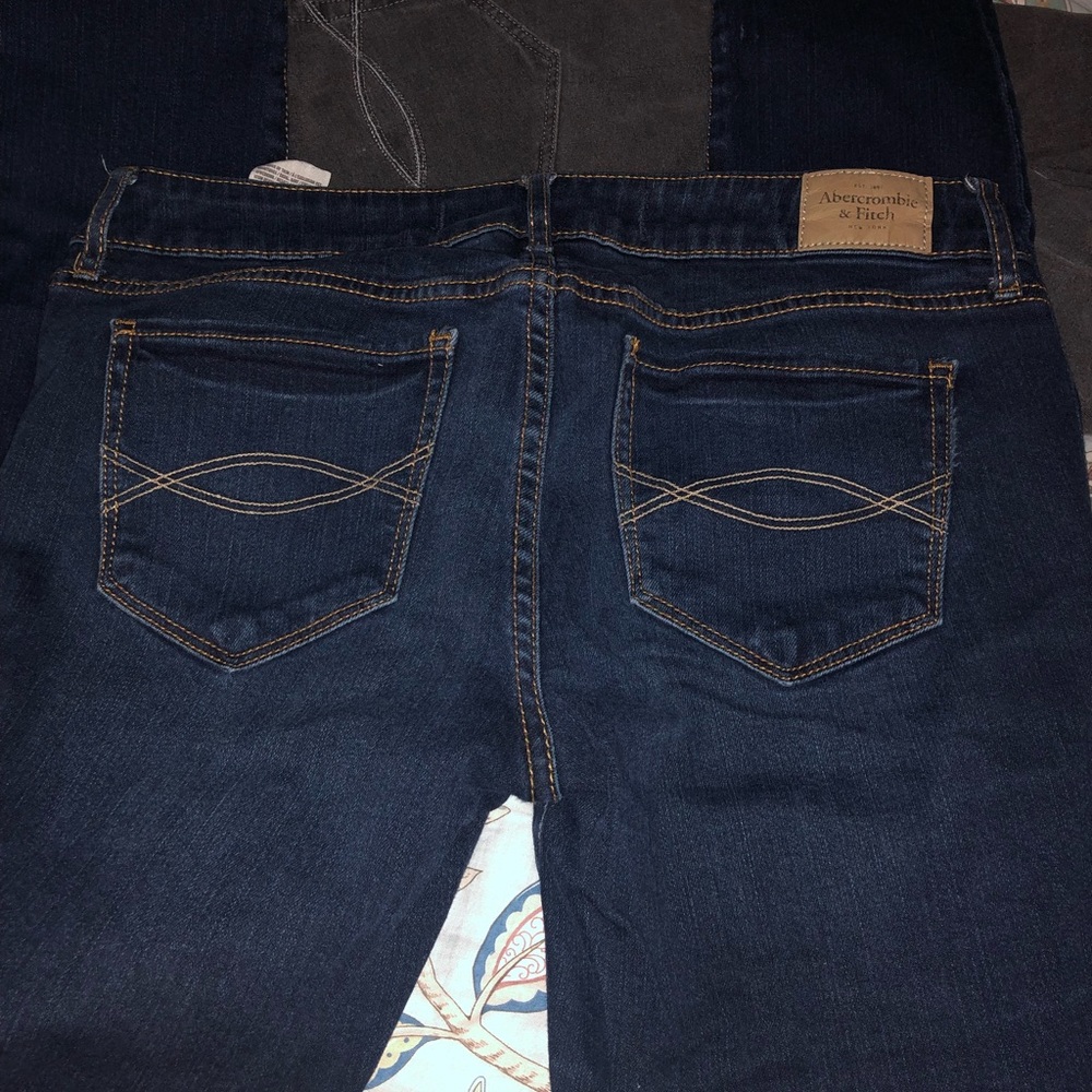 A&F Super Skinny Jeans, Size 6s